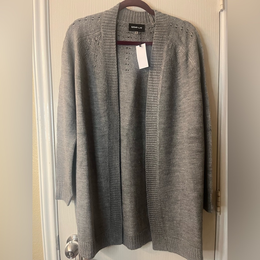 🛍️NWT Sugar+Lips M/L Gray Women's Sweater